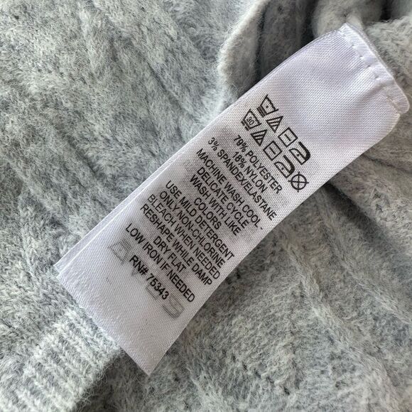 5 for $45 NWT Jessica Simpson Sweater Pullover Women Size M Gray Knit - Picture 8 of 8